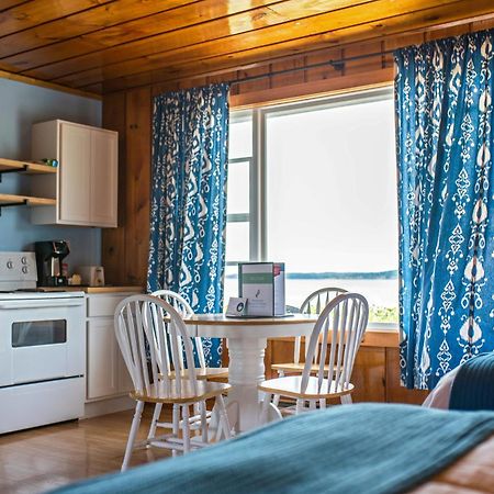 Friars Bay Inn & Cottages Welshpool Pokój zdjęcie