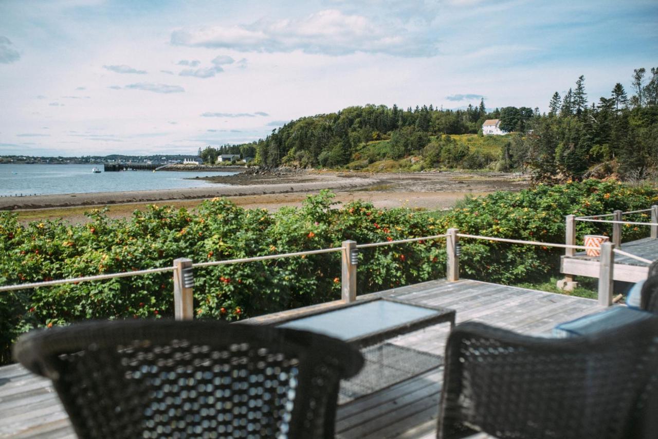 Friars Bay Inn & Cottages Welshpool Zewnętrze zdjęcie